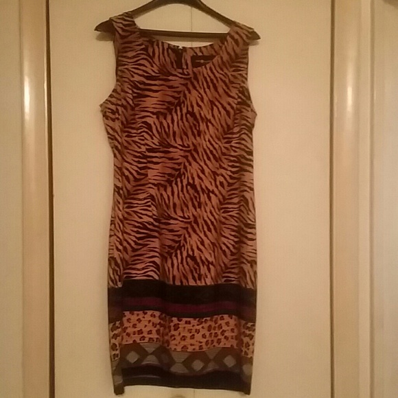 Sag Harbor Dresses & Skirts - Size 12 dress for a night out on the town or work.